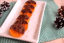 Карамелизированные мандарины в шоколаде