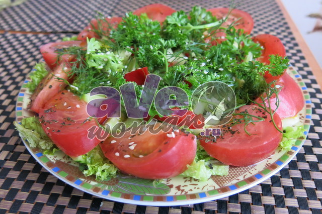 овощной салат с оливковым маслом